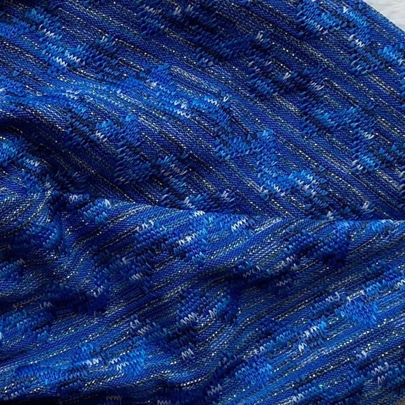 NWOT! Becca Women's Swim Textured Triangle Bikini Top Size S Blue 19894 - Picture 6 of 9